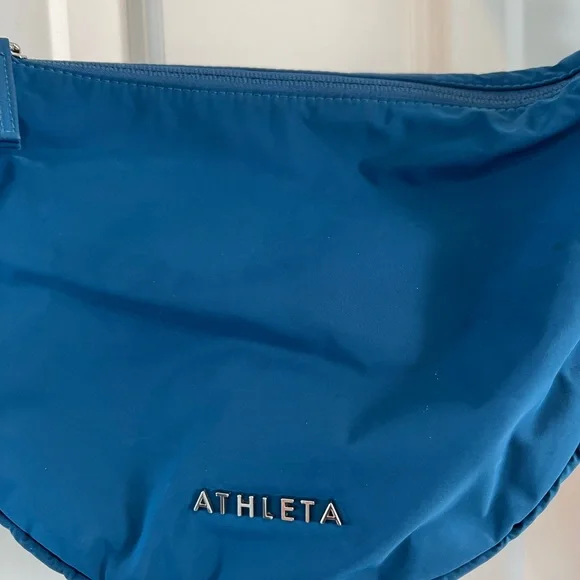 Athleta Teal Crossbody Bag - Picture 2 of 5